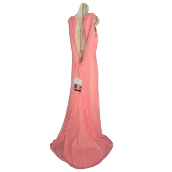 Silhouette's Gown Sleeveless Floor Length Coral Size 8 - Picture 6 of 13